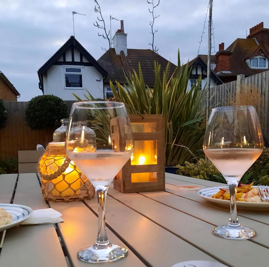 Viva Guest House Clacton-on-Sea Eksteriør bilde